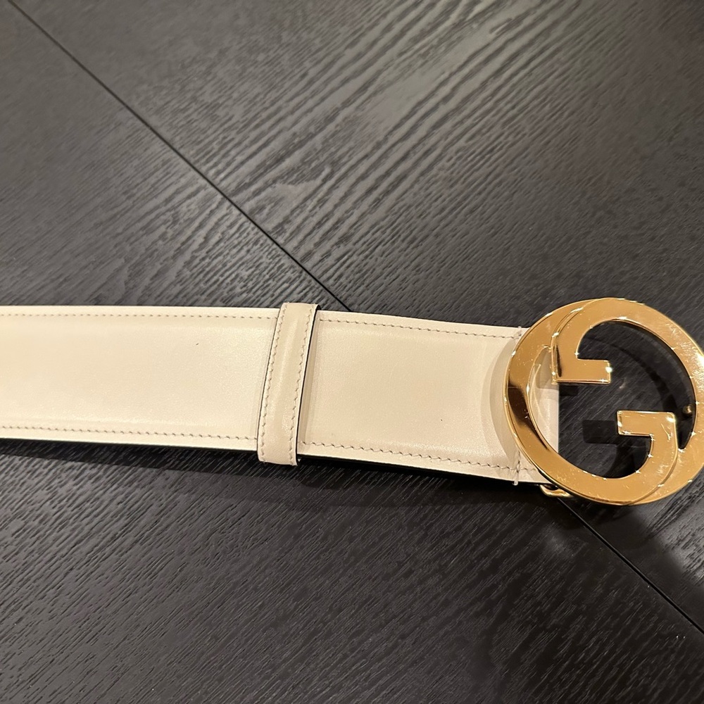 Gucci Cream Leather Belt with Gold Buckle